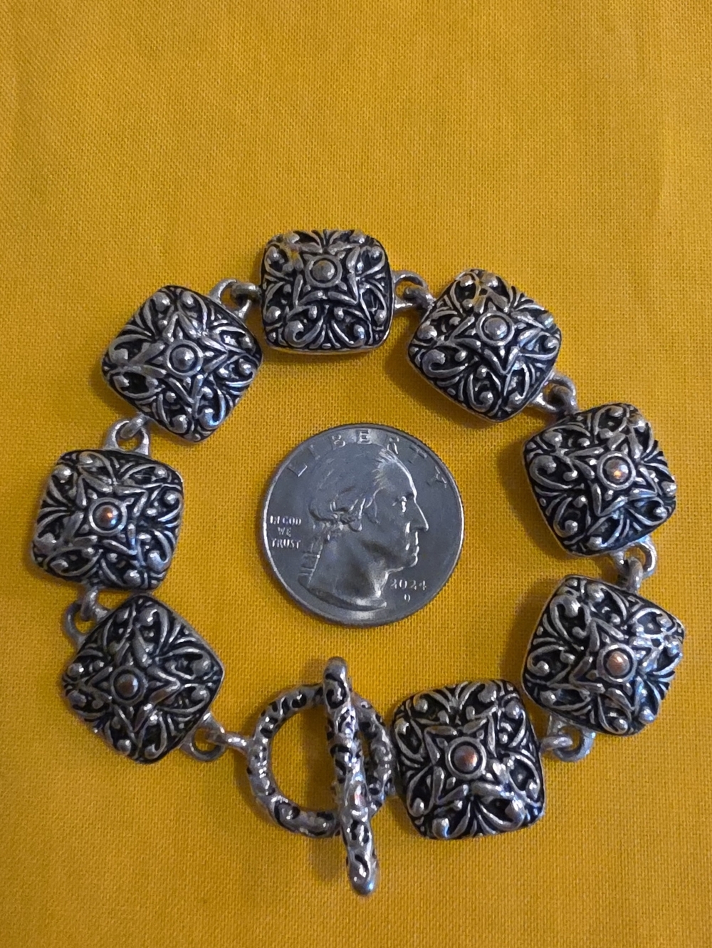 Vintage Retired Premier Designs "Bailey" Link Bracelet With Toggle Clasp